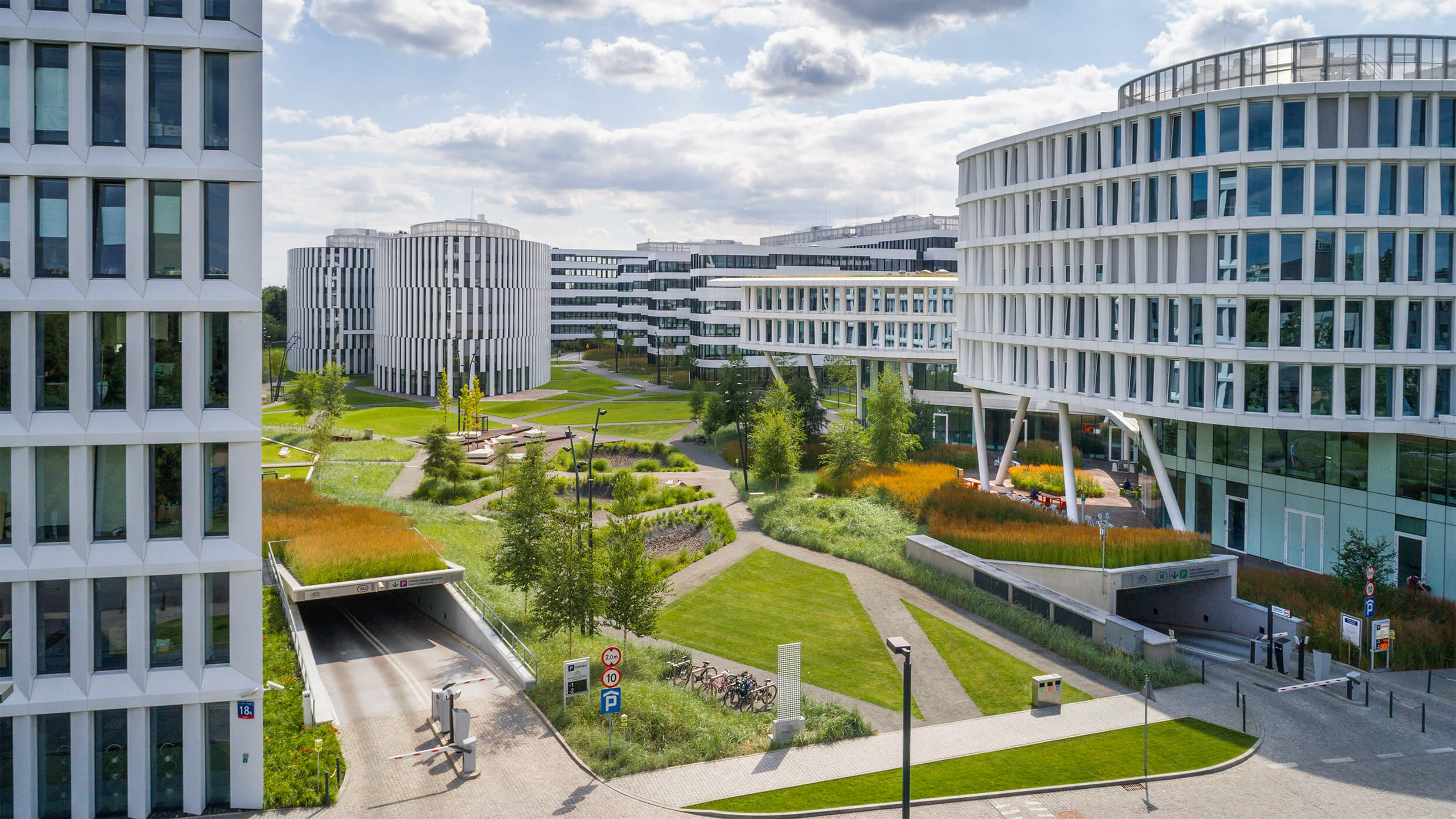 Business Garden IV