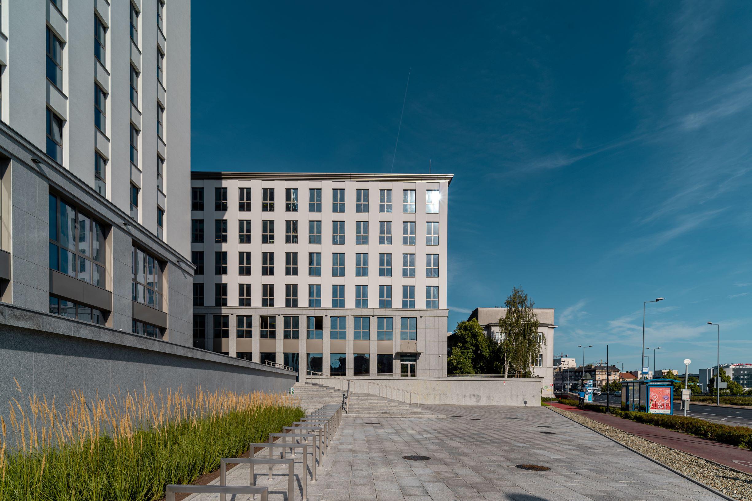 Unity Square One