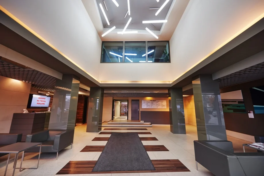 Real Office