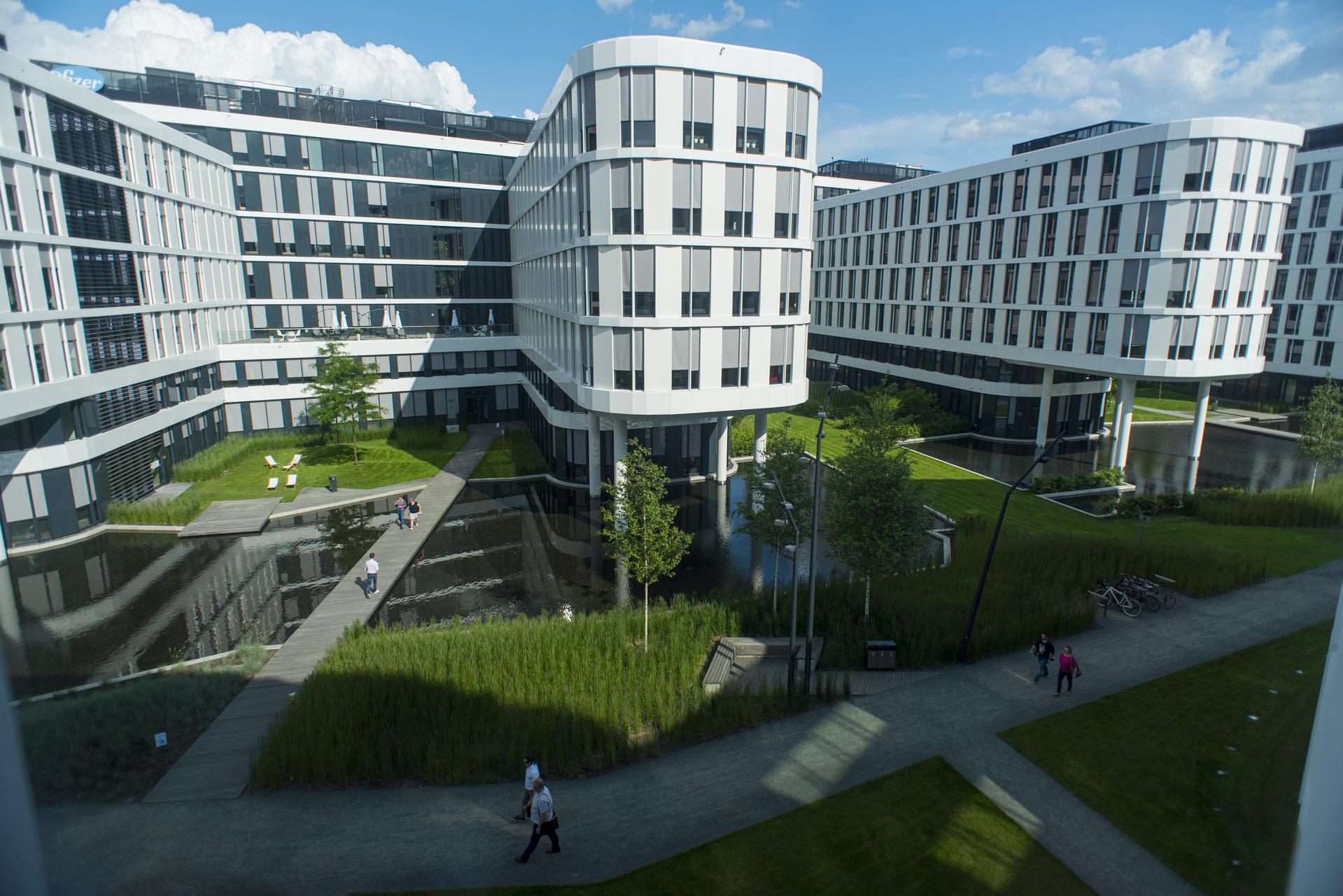 InOffice Business Garden